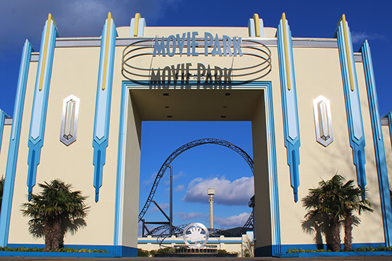 Pottleben - Hollywood im Ruhrgebiet. Das große Eingangstor zum Movie Park Germany.